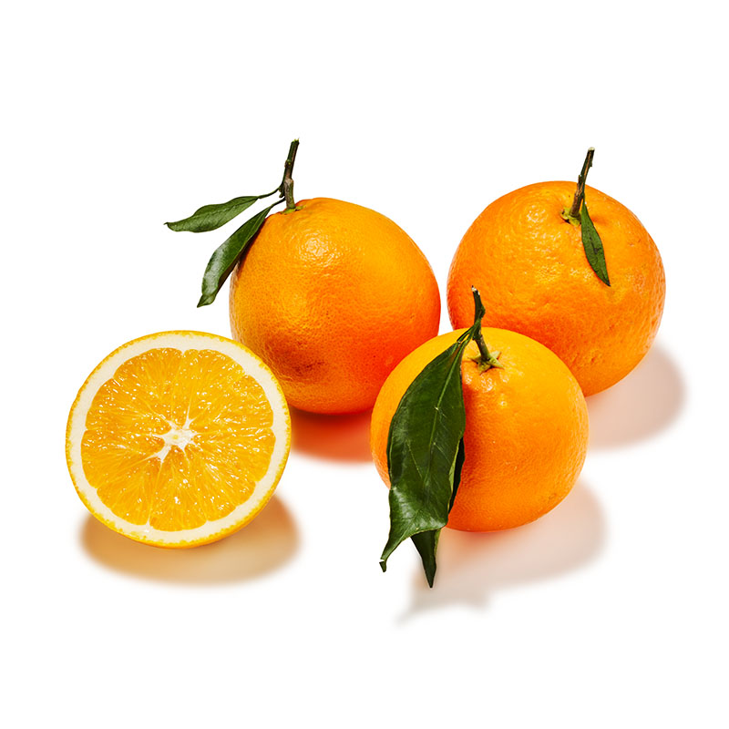 Orangen mit Blatt unbehandelt